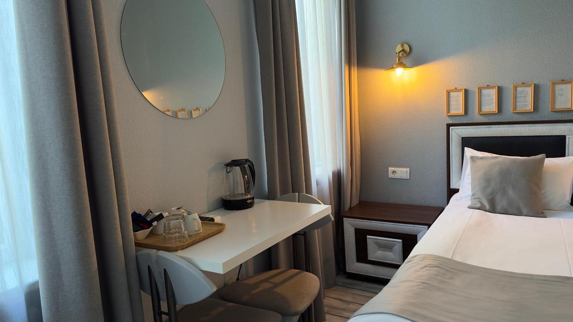 Hotel Ticiani 13 Kutaisi Eksteriør bilde