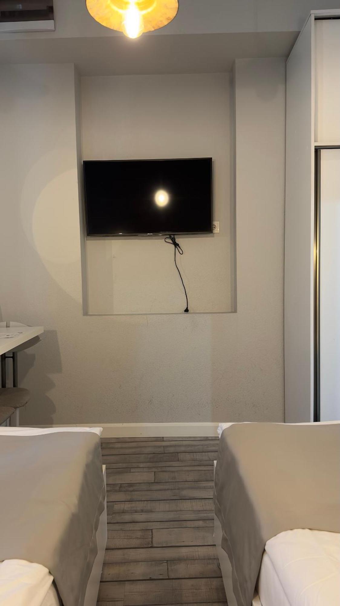 Hotel Ticiani 13 Kutaisi Eksteriør bilde